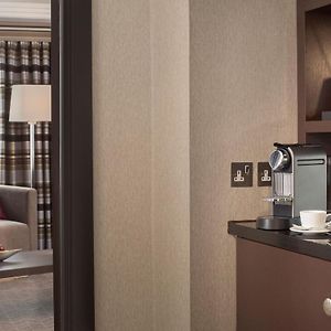 Suite executive